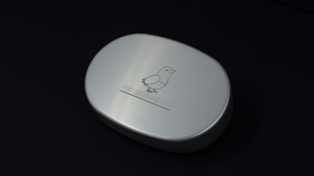 アルミ製弁当箱への彫刻