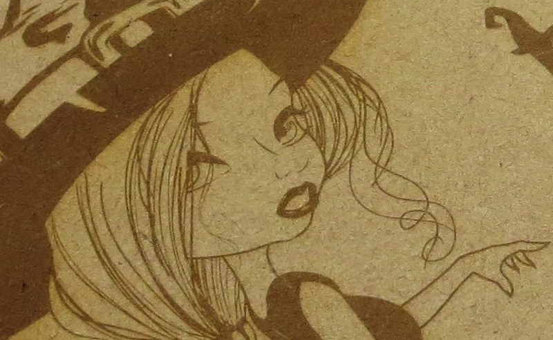 髪の毛のラインを拡大した精細な彫刻の写真