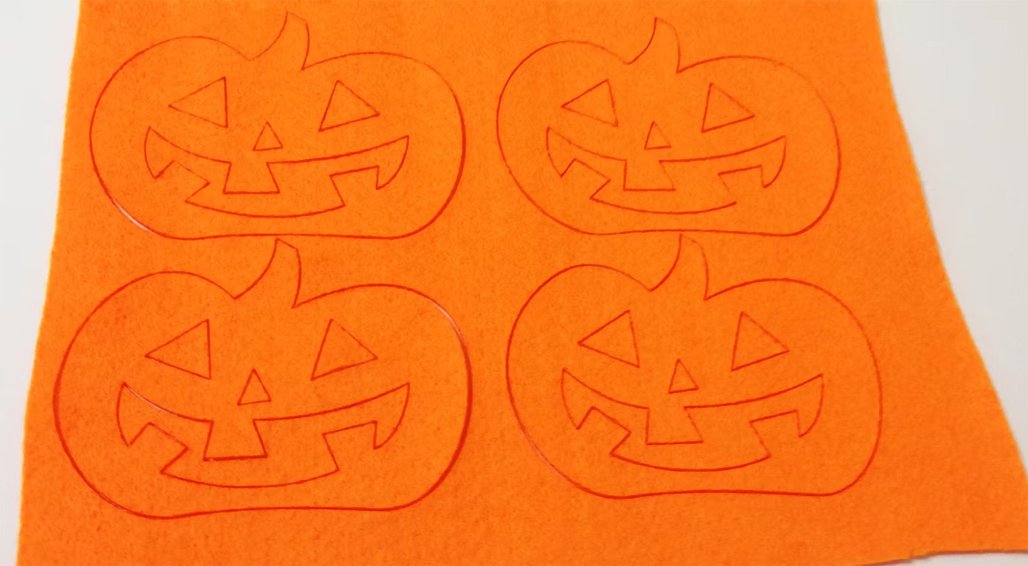 フェルトの切断